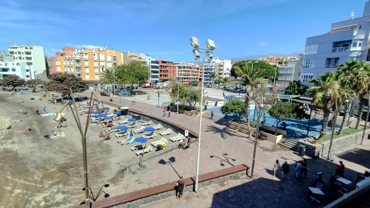 Views Of El Medano Beach, Two Екстериор снимка