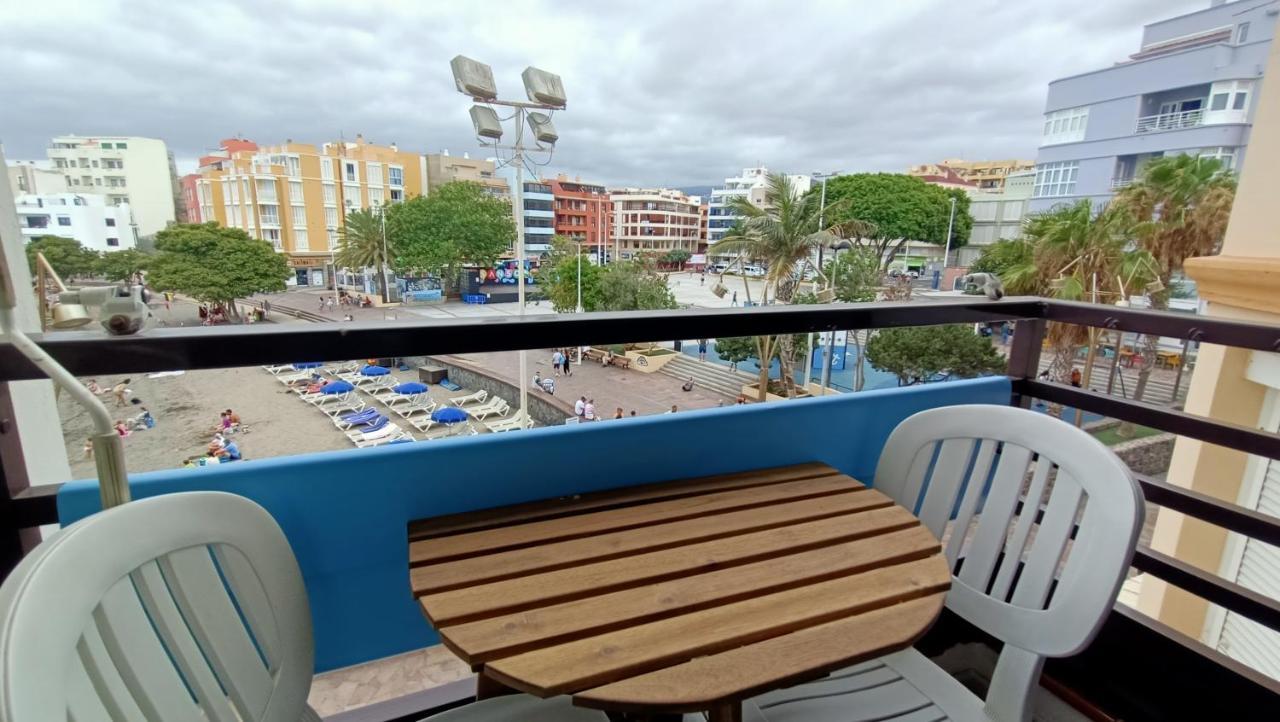 Views Of El Medano Beach, Two Екстериор снимка